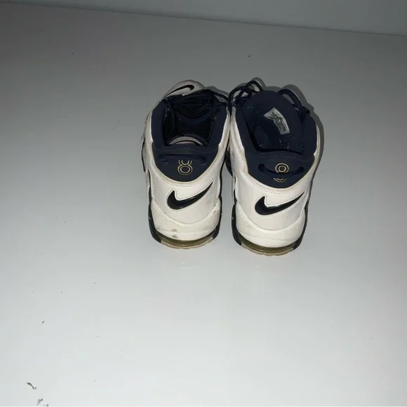 Nike Men's Black and White Air Athletic Shoes - Picture 3 of 5